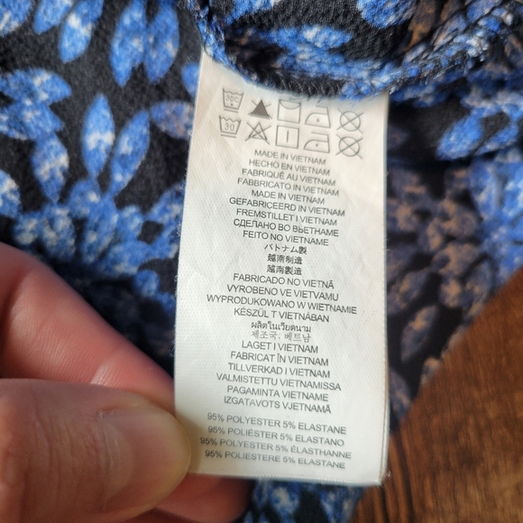 Michael Kors Blue Floral Ruffled Peekaboo Blouse - Picture 7 of 9